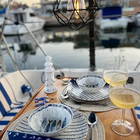 Unique Experience In Sailboat! In The 4 Seasons!! B Shi Valencie